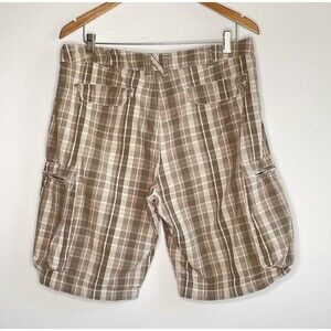 Nike Cargo Shorts Mens Large Plaid Outdoor Athletic Pockets Swoosh